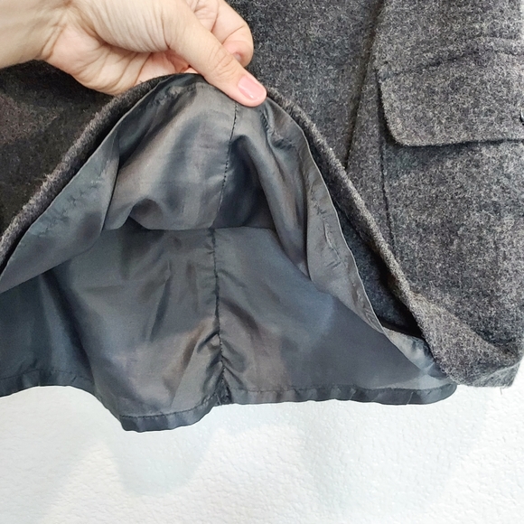 Gray Wool Skirt Mini Skirt Size 4 - Picture 6 of 8